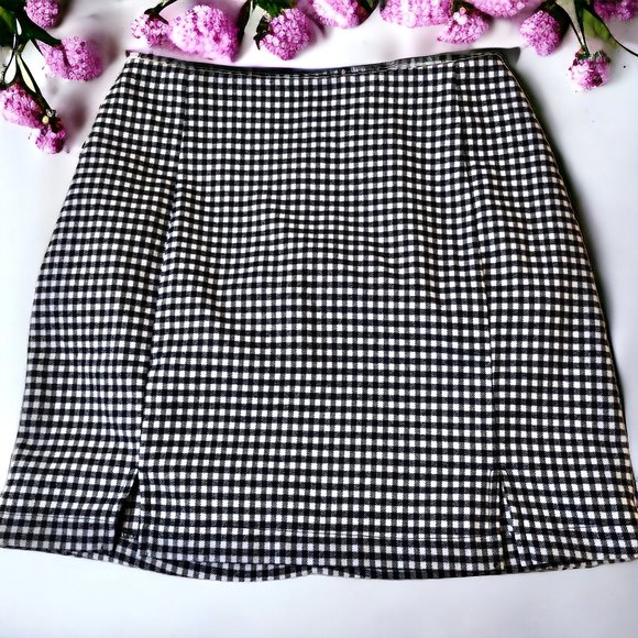 Eyeshadow Short Skirt Checks Plaid A-Line Vented - Picture 4 of 8
